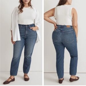 Sold - Madewell Women's Straight Leg Jeans - Blue